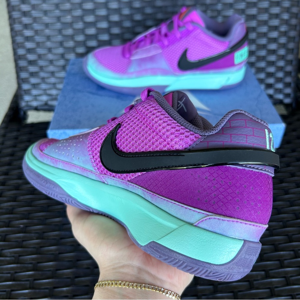 NIKE JA 1 CHRISTMAS Size 7 - Picture 4 of 5